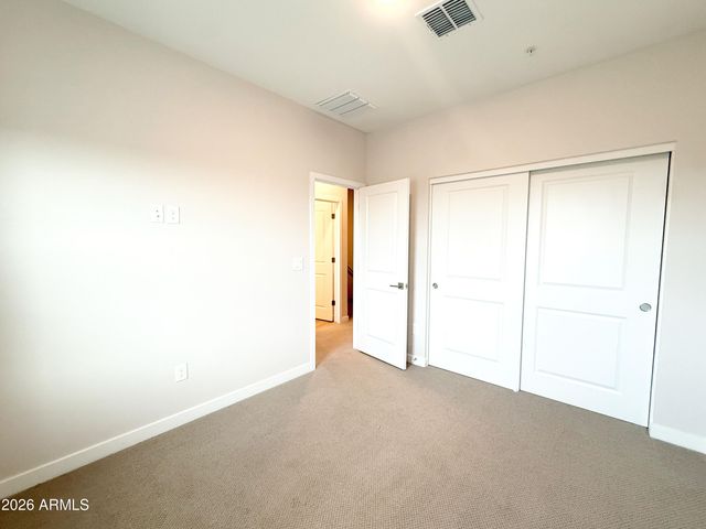 7532 W Darrow Street, Laveen, AZ 85339