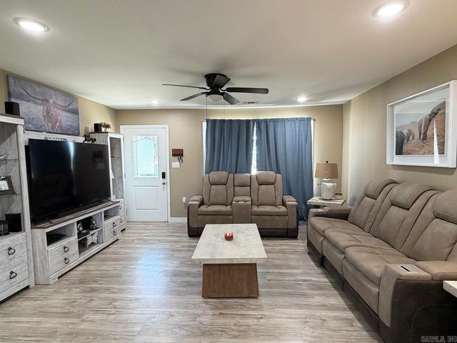 254 County Road 638, Bay, AR 72411
