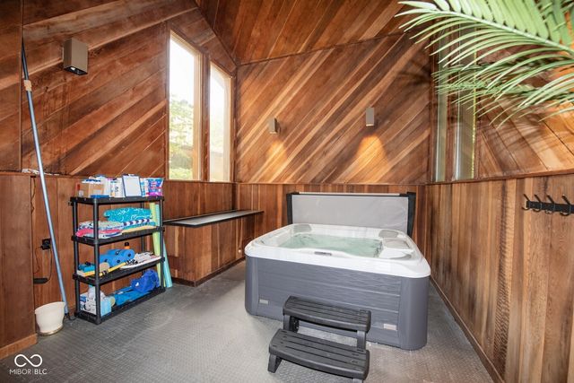 111 N 500 W, West Lafayette, IN 47906