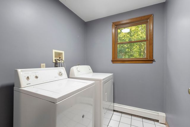 25 Caswell Ct, Douglas, MA 01516