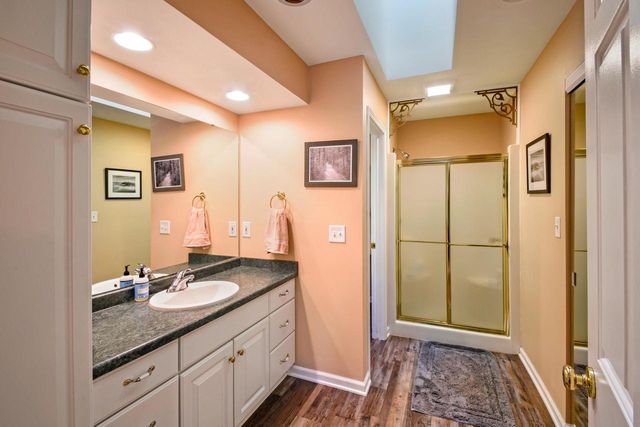 1402 Amys PLACE, West Bend, WI 53090