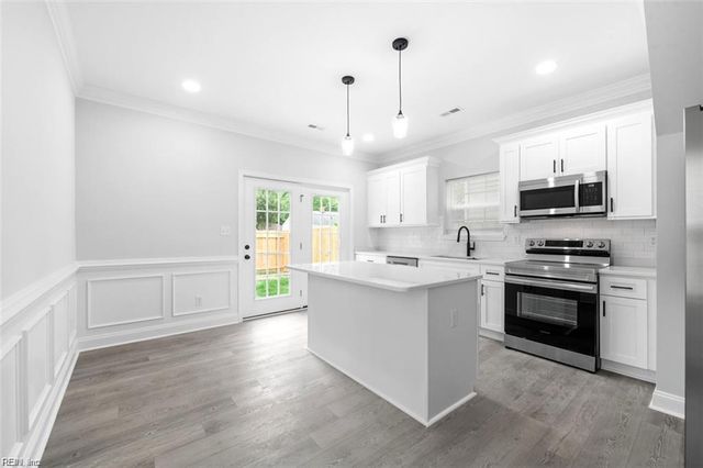 631 Homestead AVE, Hampton, VA 23661