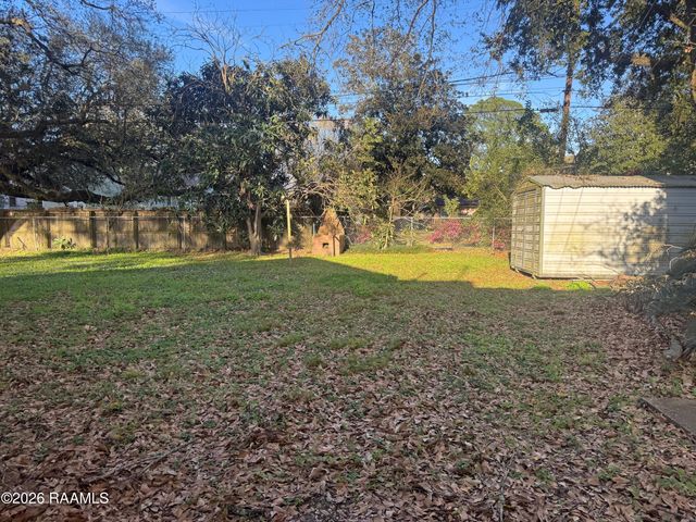 614 W Saint Louis Street, Lafayette, LA 70506