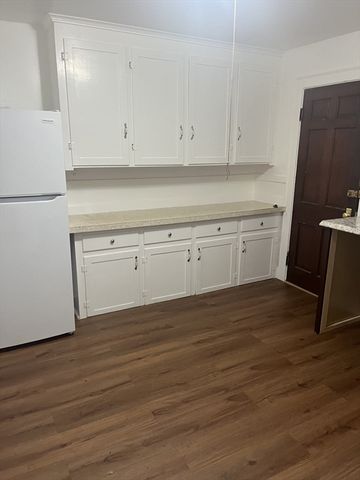 607 Washington Street 1L, Braintree, MA 02184