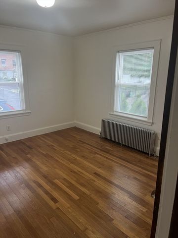 607 Washington Street 1L, Braintree, MA 02184