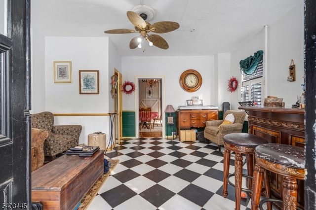 44 Main St, Califon Boro, NJ 07830