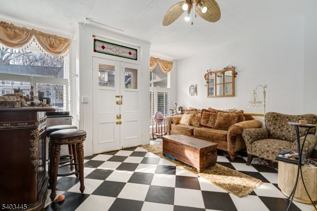 44 Main St, Califon Boro, NJ 07830