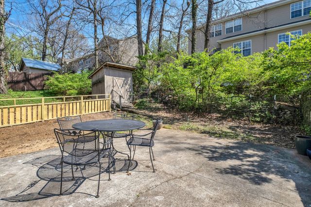 3317 Orleans Dr, Nashville, TN 37212