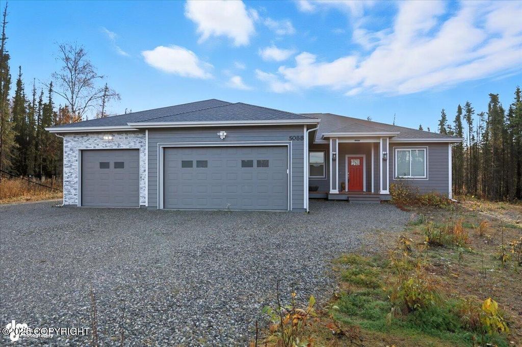 5088 W Jaxton Circle, Wasilla, AK 99623