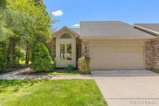 2016 Tall Meadow Street, Grand Rapids, MI 49505