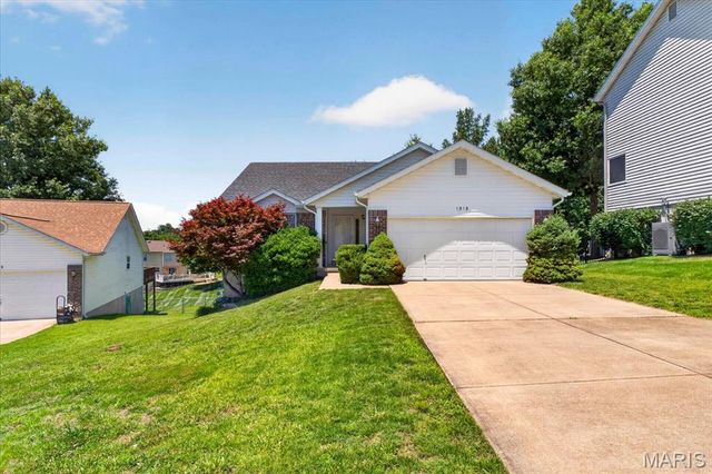 1515 Jonathan Court, Arnold, MO 63010