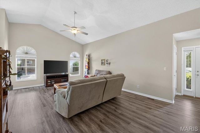 1515 Jonathan Court, Arnold, MO 63010