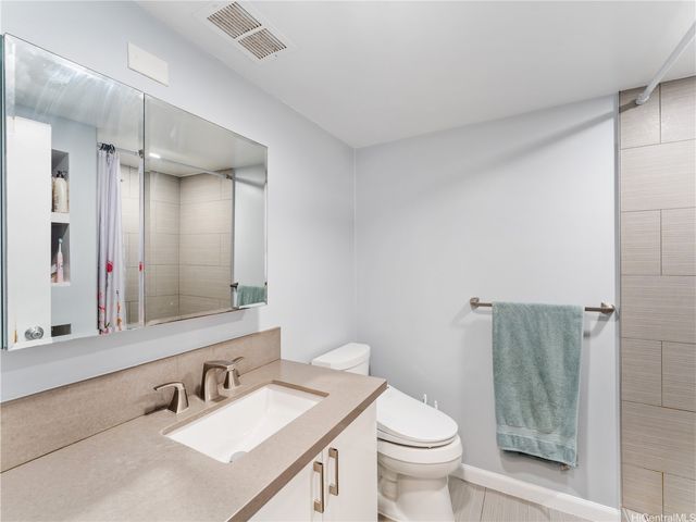 4300 Waialae Avenue B601, Honolulu, HI 96816