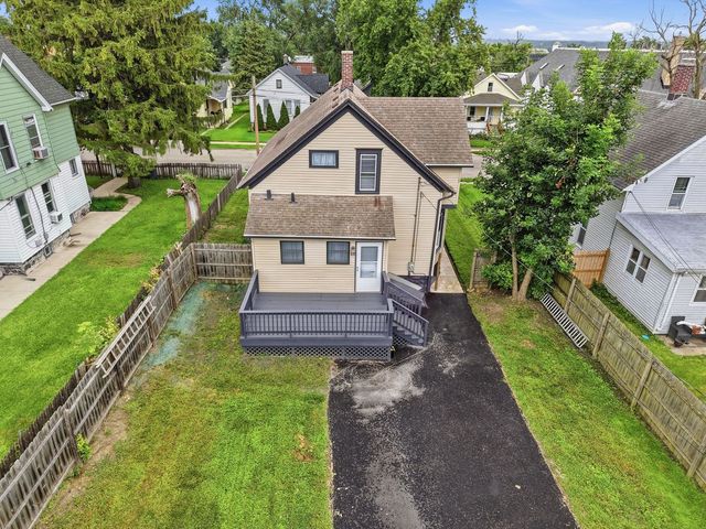 319 Willow Avenue, Joliet, IL 60436