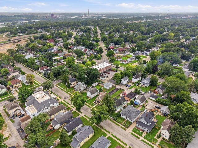 319 Willow Avenue, Joliet, IL 60436