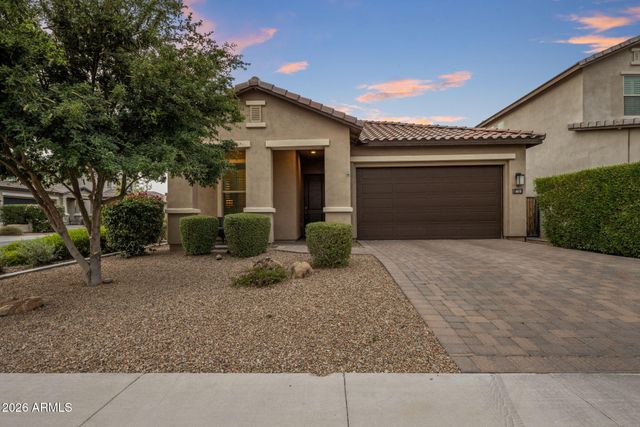 6610 E MARISA Lane, Phoenix, AZ 85054