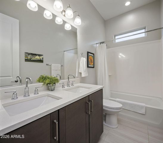 6610 E MARISA Lane, Phoenix, AZ 85054