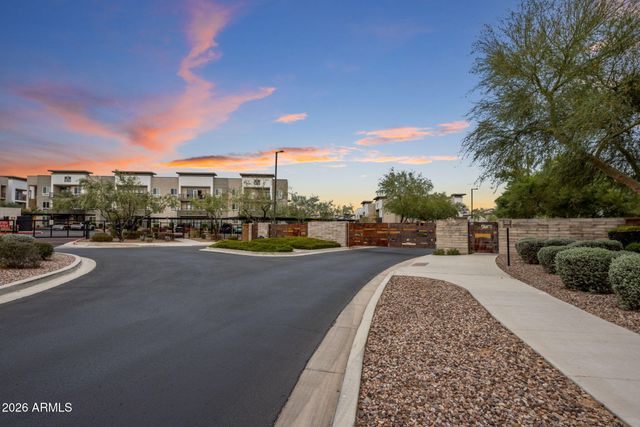 6610 E MARISA Lane, Phoenix, AZ 85054