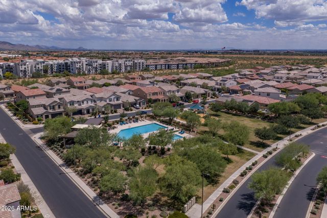 6610 E MARISA Lane, Phoenix, AZ 85054