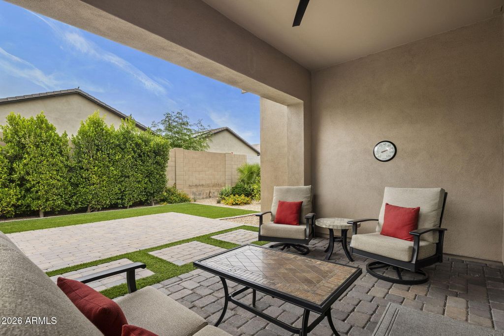 Image 42 of property listing at 6610 E MARISA Lane, Phoenix, AZ 85054