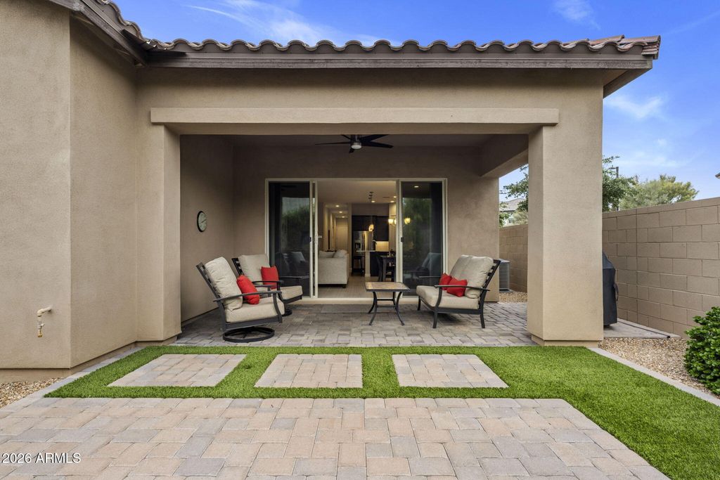 Image 47 of property listing at 6610 E MARISA Lane, Phoenix, AZ 85054