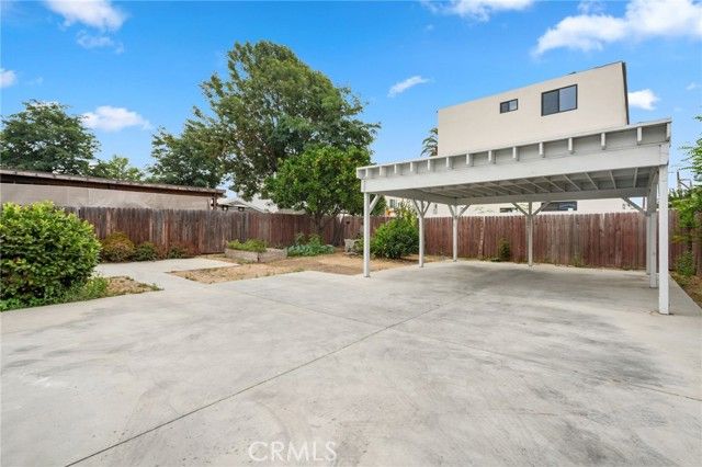 1598 W 36th Place, Los Angeles, CA 90018