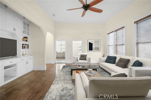 1598 W 36th Place, Los Angeles, CA 90018