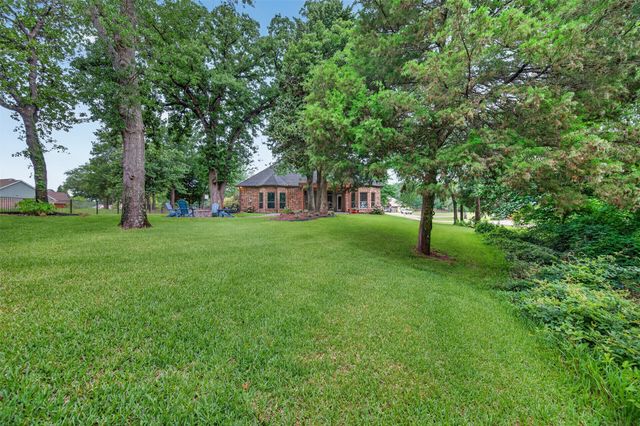 109 Lighthouse Lane, Mabank, TX 75143