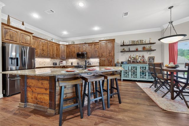 109 Lighthouse Lane, Mabank, TX 75143