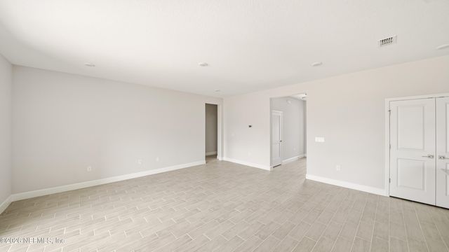 2 ROLLER Lane, Palm Coast, FL 32164