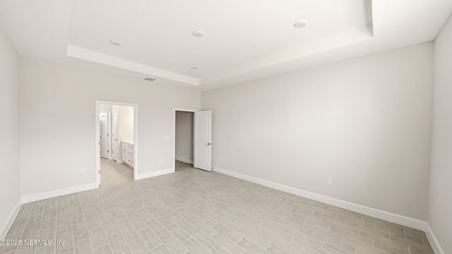 2 ROLLER Lane, Palm Coast, FL 32164