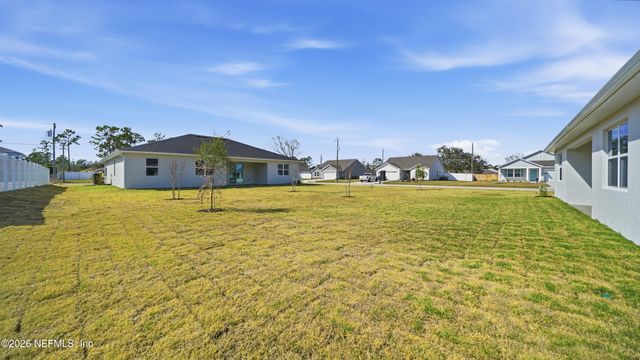 2 ROLLER Lane, Palm Coast, FL 32164