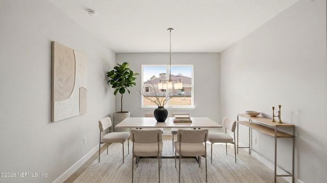 2 ROLLER Lane, Palm Coast, FL 32164