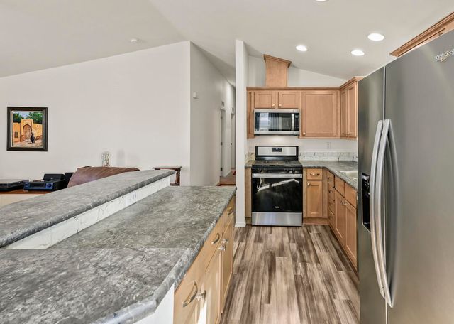 366 Antelope Circle SE, Albuquerque, NM 87123