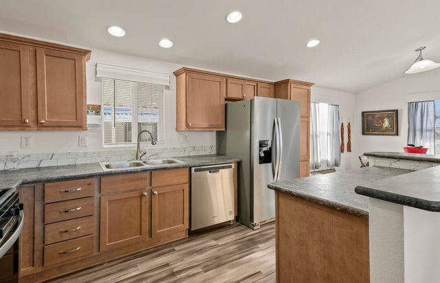 366 Antelope Circle SE, Albuquerque, NM 87123