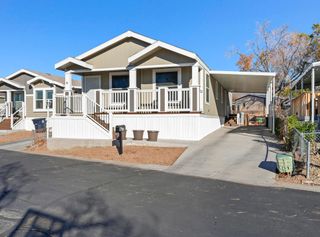 366 Antelope Circle SE, Albuquerque, NM 87123