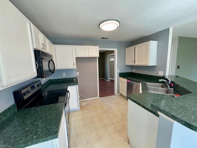 502 Hamilton AVE, Portsmouth, VA 23707