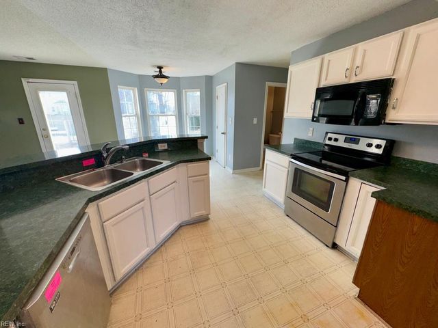 502 Hamilton AVE, Portsmouth, VA 23707