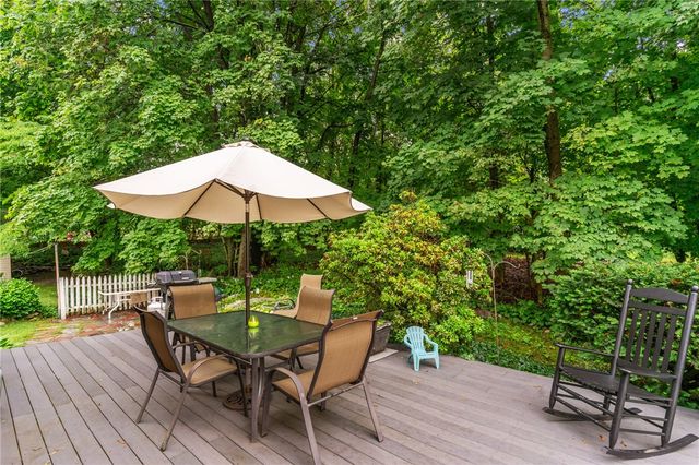 13 Welcome Road, Smithfield, RI 02917