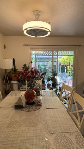 7518 Fairway Two Ave, Fair Oaks, CA 95628