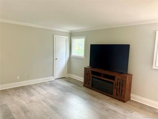 66 Seaman Neck Road, Dix Hills, NY 11746