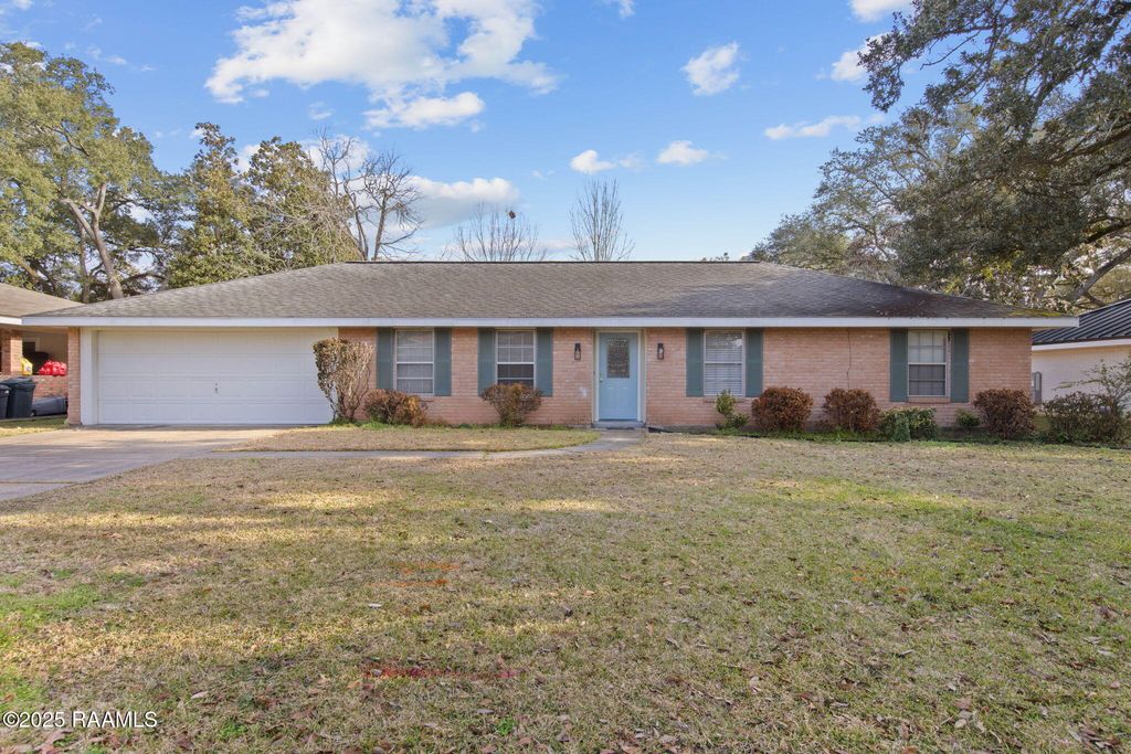 421 Kim Drive, Lafayette, LA 70503
