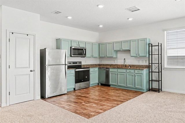 868 GRANDIN STREET, Davenport, FL 33837