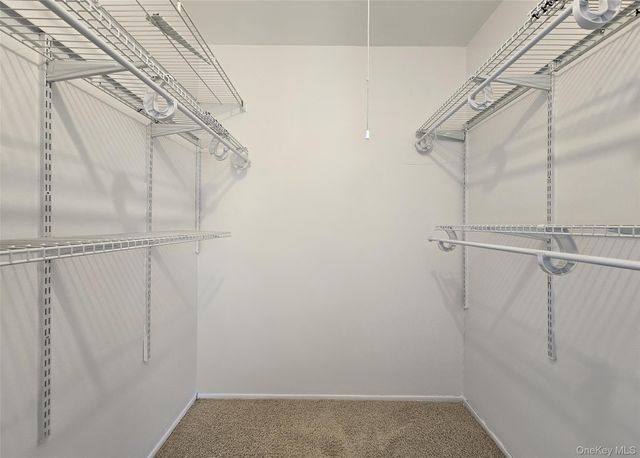 86 Bailey Court 86, Middle Island, NY 11953