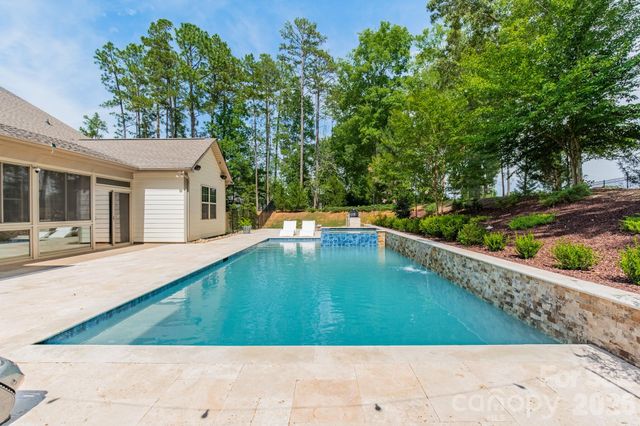 410 Kensington Park Way, Waxhaw, NC 28173