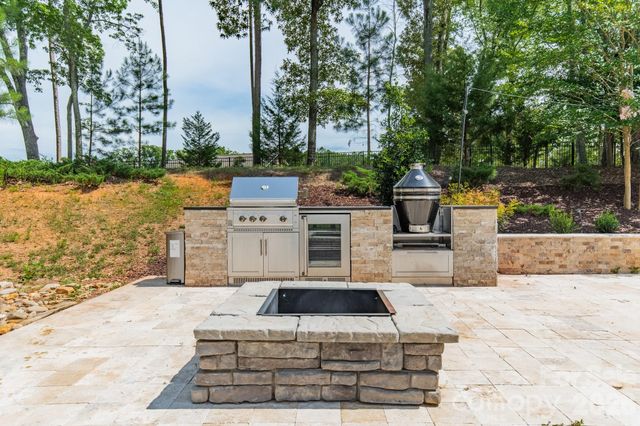 410 Kensington Park Way, Waxhaw, NC 28173