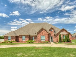 3101 Firefly Drive, Norman, OK 73071