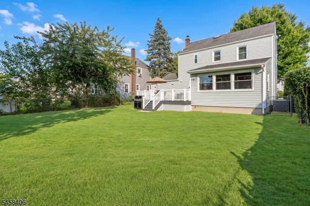 478 Whitewood Rd, Union Twp., NJ 07083
