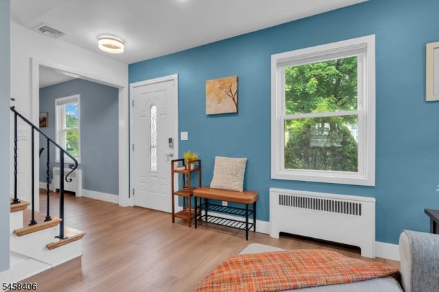 478 Whitewood Rd, Union Twp., NJ 07083