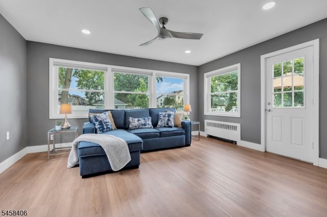478 Whitewood Rd, Union Twp., NJ 07083